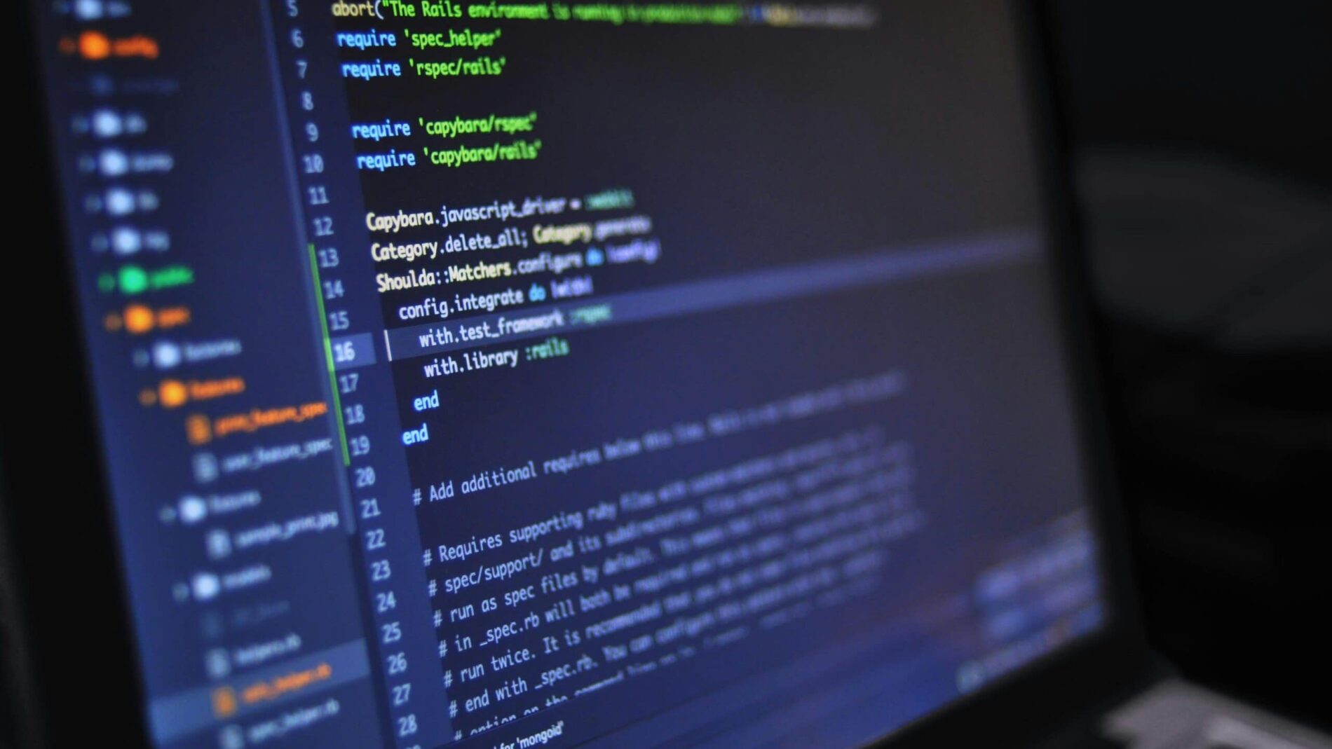 Computerbildschirm mit Programmiersprache